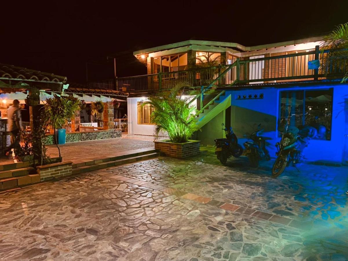 Estaciones Auberge de jeunesse Guatapé